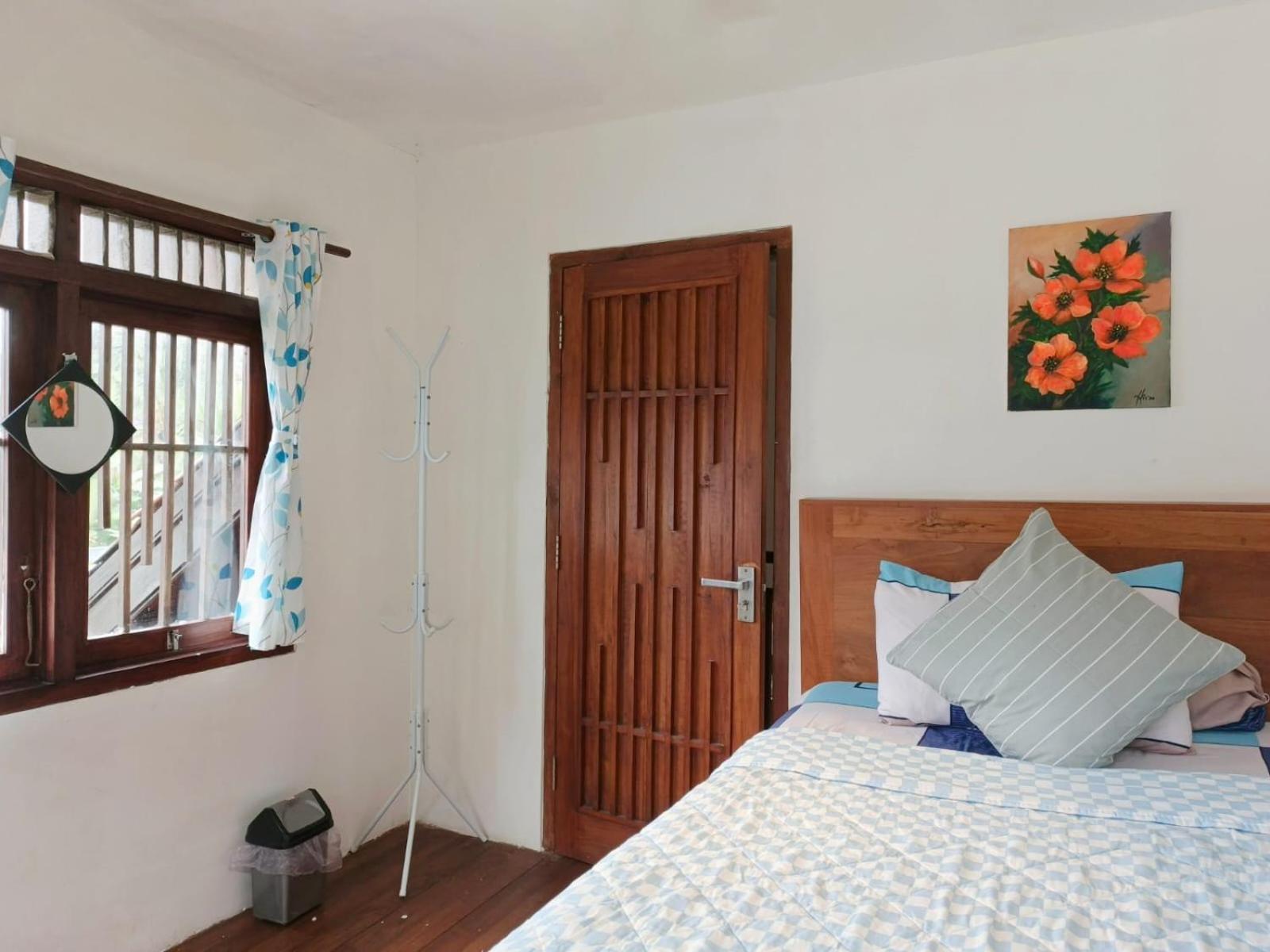 Malathi Wooden House With Pool View